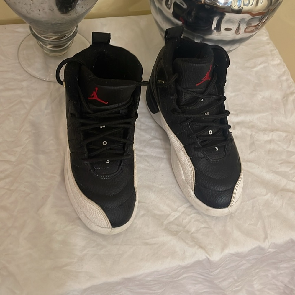 Used - Picture 2 of 4